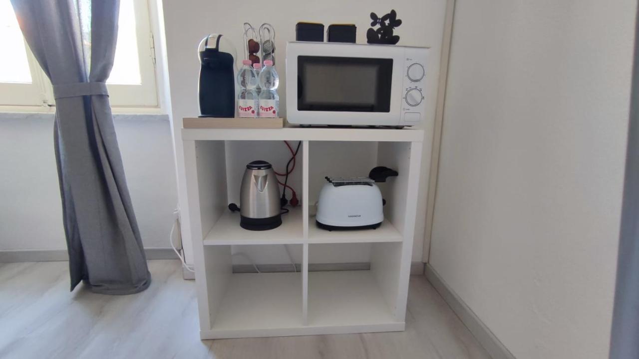 Leo Holiday Homes Deiva Marina Bagian luar foto
