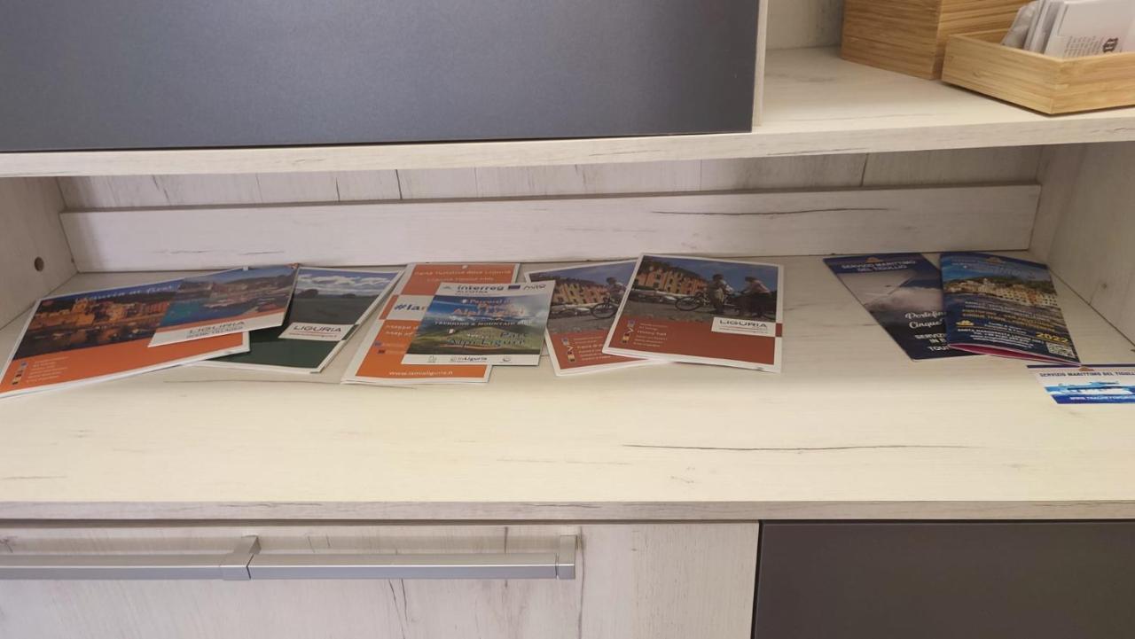 Leo Holiday Homes Deiva Marina Bagian luar foto